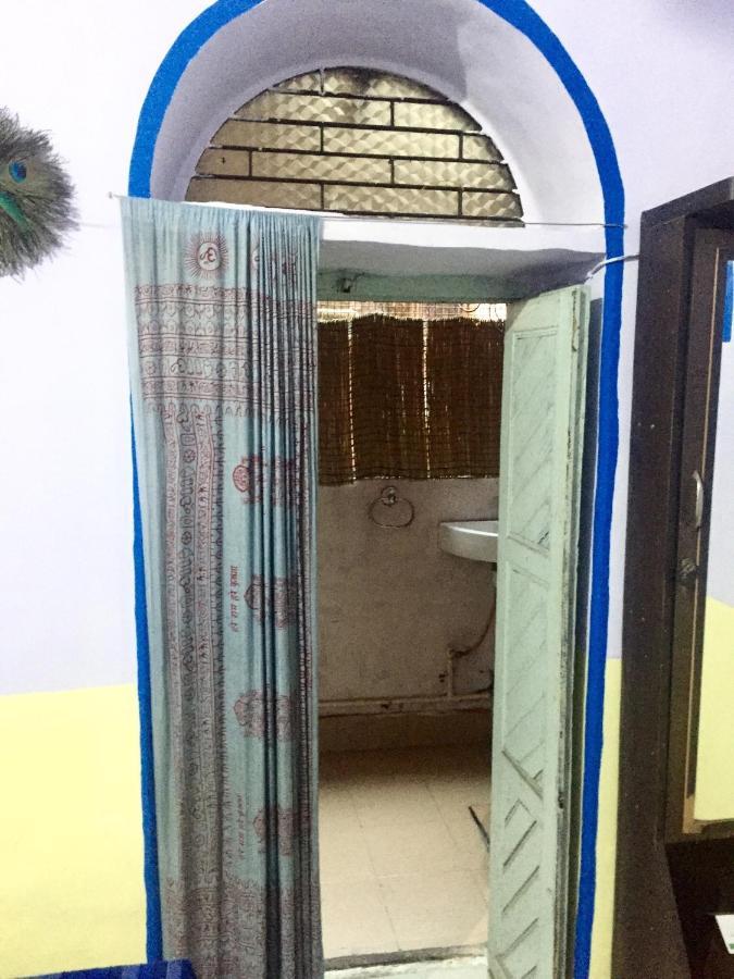 Mangla Guest House Varanasi Esterno foto
