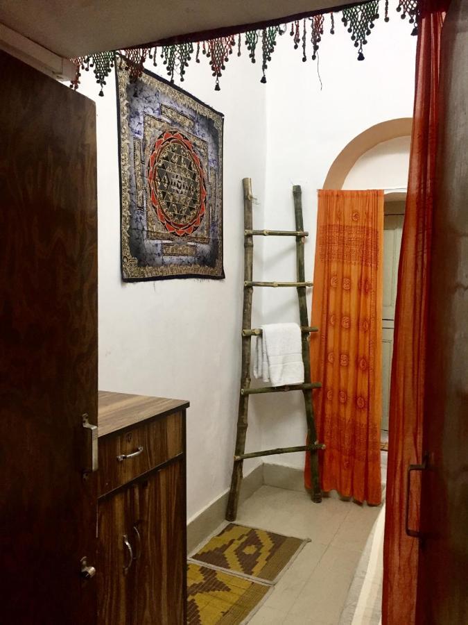 Mangla Guest House Varanasi Esterno foto