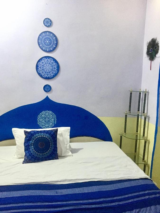 Mangla Guest House Varanasi Esterno foto